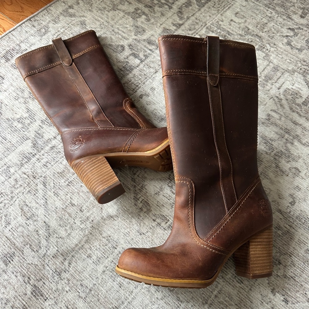 Timberland Women's Brown Heeled Boots - Picture 2 of 5